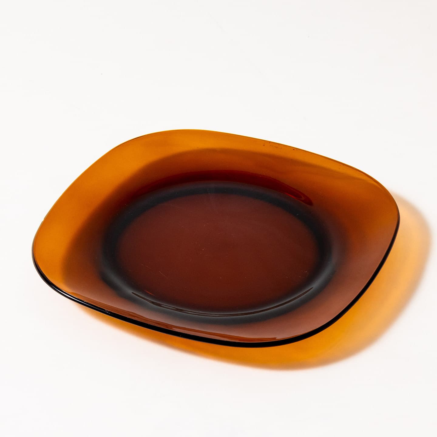 VERECO PLATE