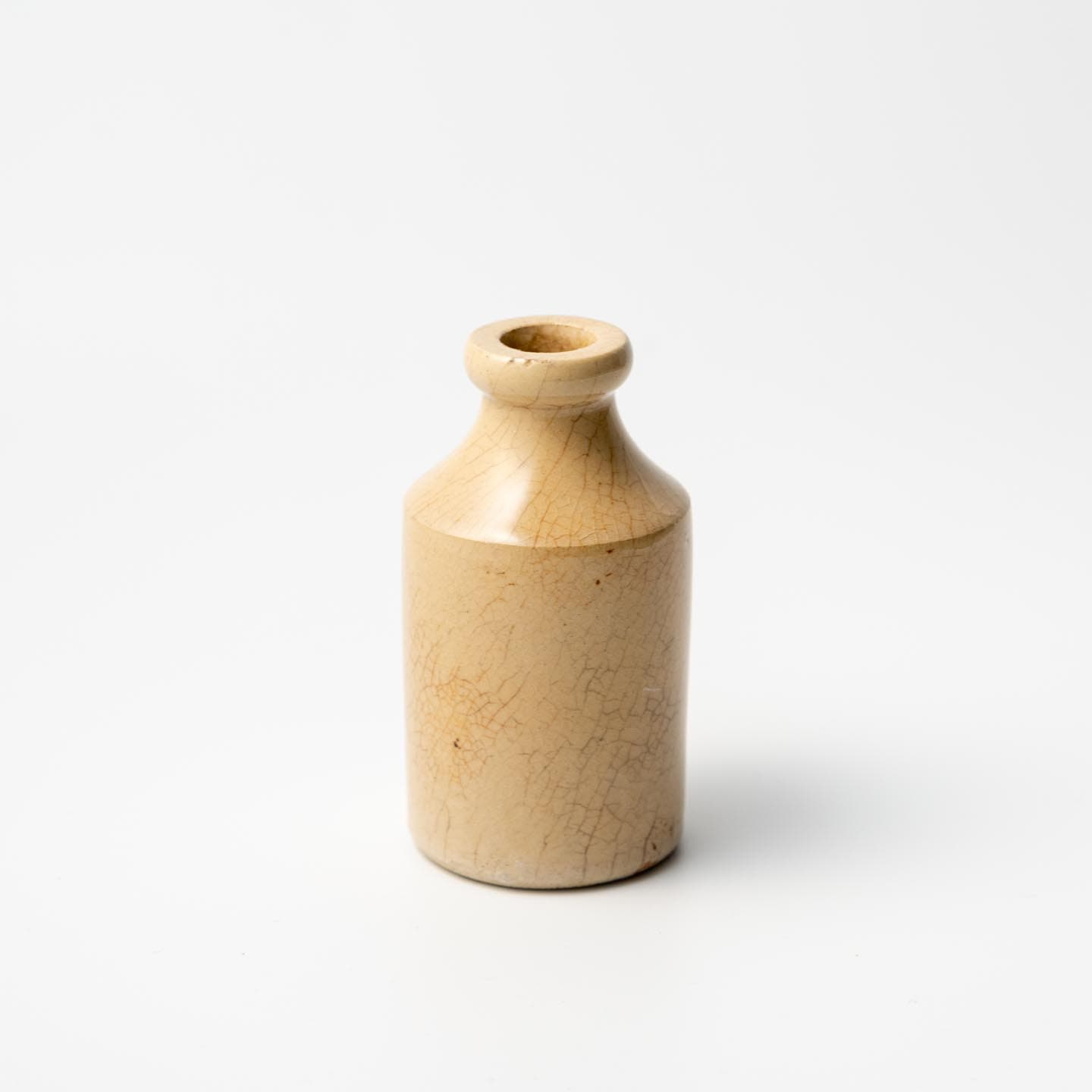 POTTERY VASE
