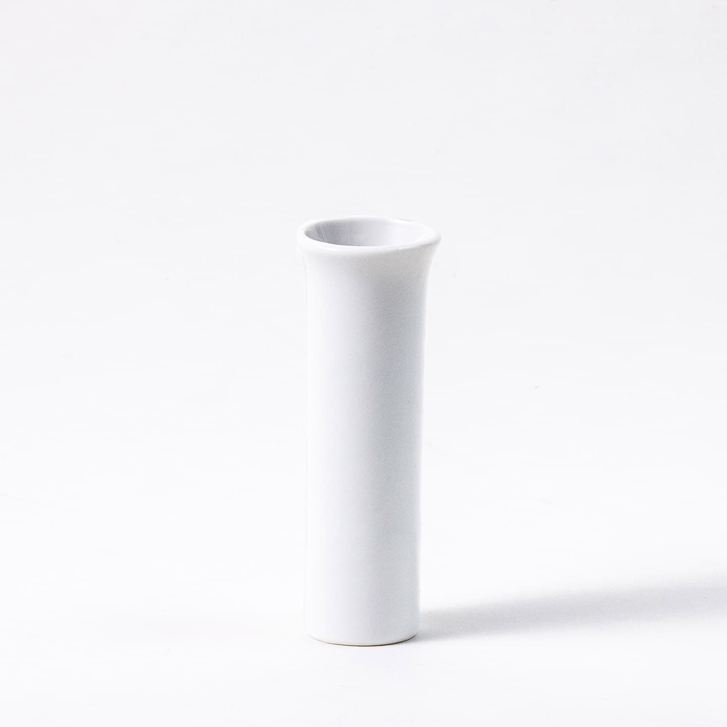 WHITE VASE